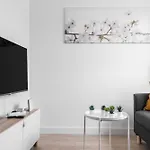 Home2book Design Attic City&beach Views Palmas Daire *